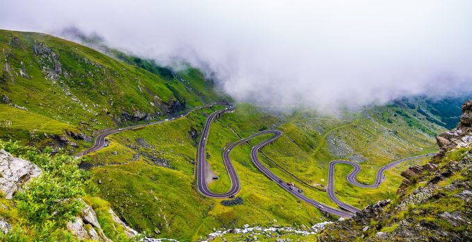 Best Scenic Routes in Norway